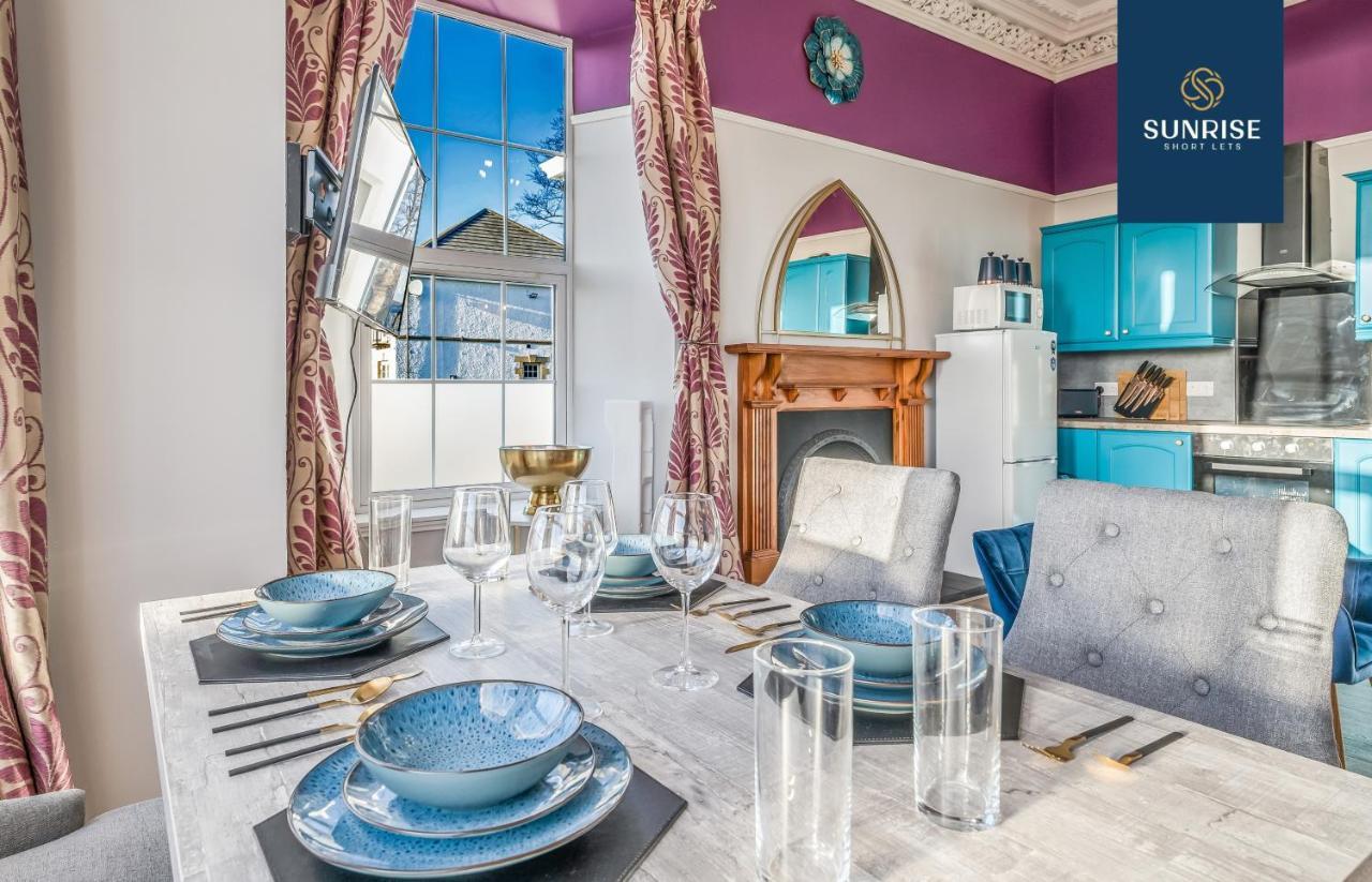 Presidential Riverside Apartment: Luxury Family Stay Dundee Exterior photo